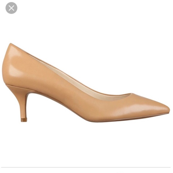 nine west pumps canada